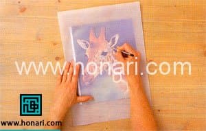 آموزش نقاشی روی پارچه تیشرت ( طرح زرافه )