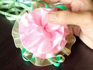 آموزش روباندوزی گل کریشه