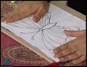 آموزش تابلو معرق کاشی طرح پروانه